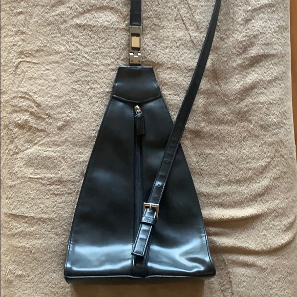 Vintage Guess Triangle Mini Backpack - Picture 2 of 8